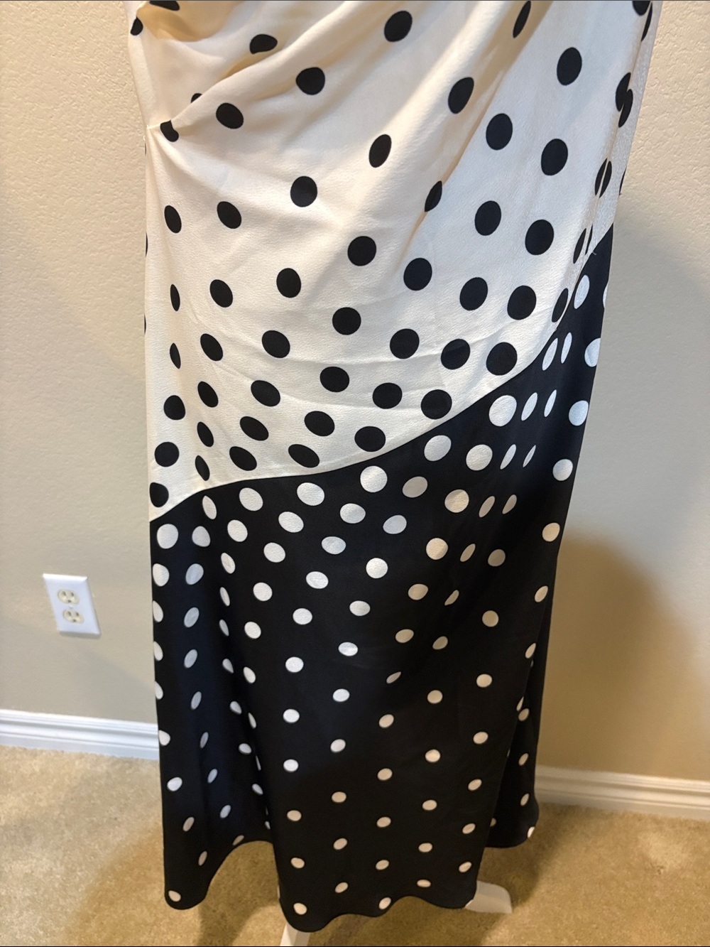 Halston Heritage Black and Cream Polka Dot Draped Midi Dress-Size 12 - Picture 7 of 12